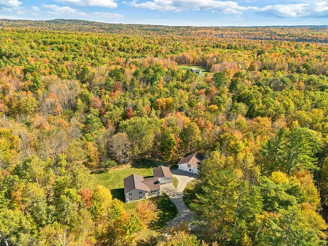 $439,500 | 472 Dunn Road, Belgrade, ME 04917