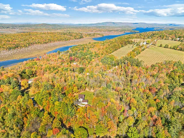 $439,500 | 472 Dunn Road, Belgrade, ME 04917