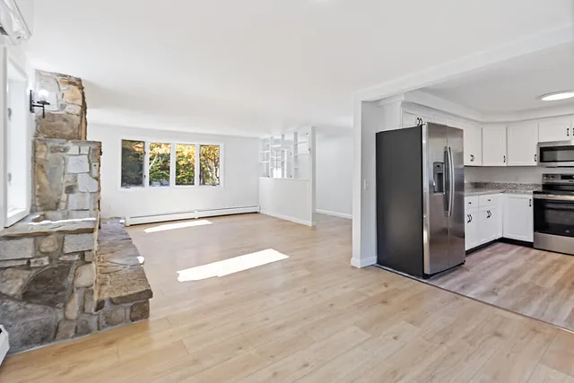 $439,500 | 472 Dunn Road, Belgrade, ME 04917