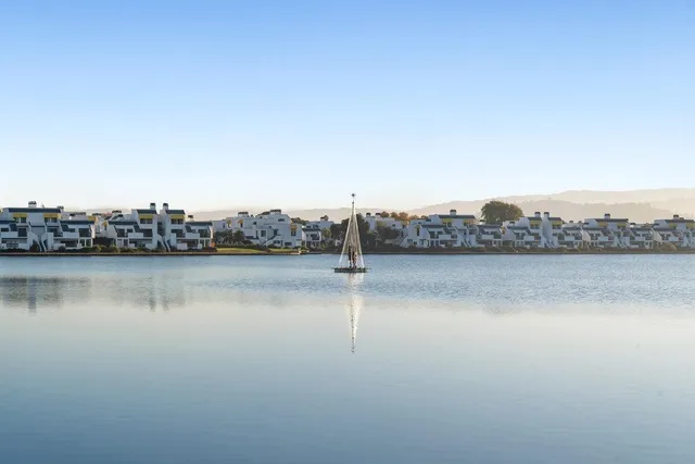 $1,198,000 | 104 East Court Lane, Foster City, CA 94404