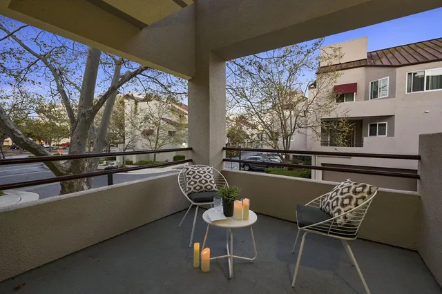 $1,198,000 | 104 East Court Lane, Foster City, CA 94404