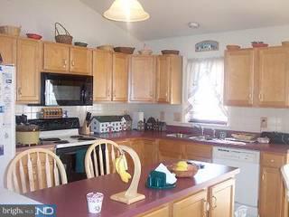112 Log House Road Oxford, PA 19363 - Photo 2 of 6 Gallery Image 2