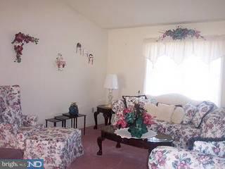112 Log House Road Oxford, PA 19363 - Photo 3 of 6 Gallery Image 3