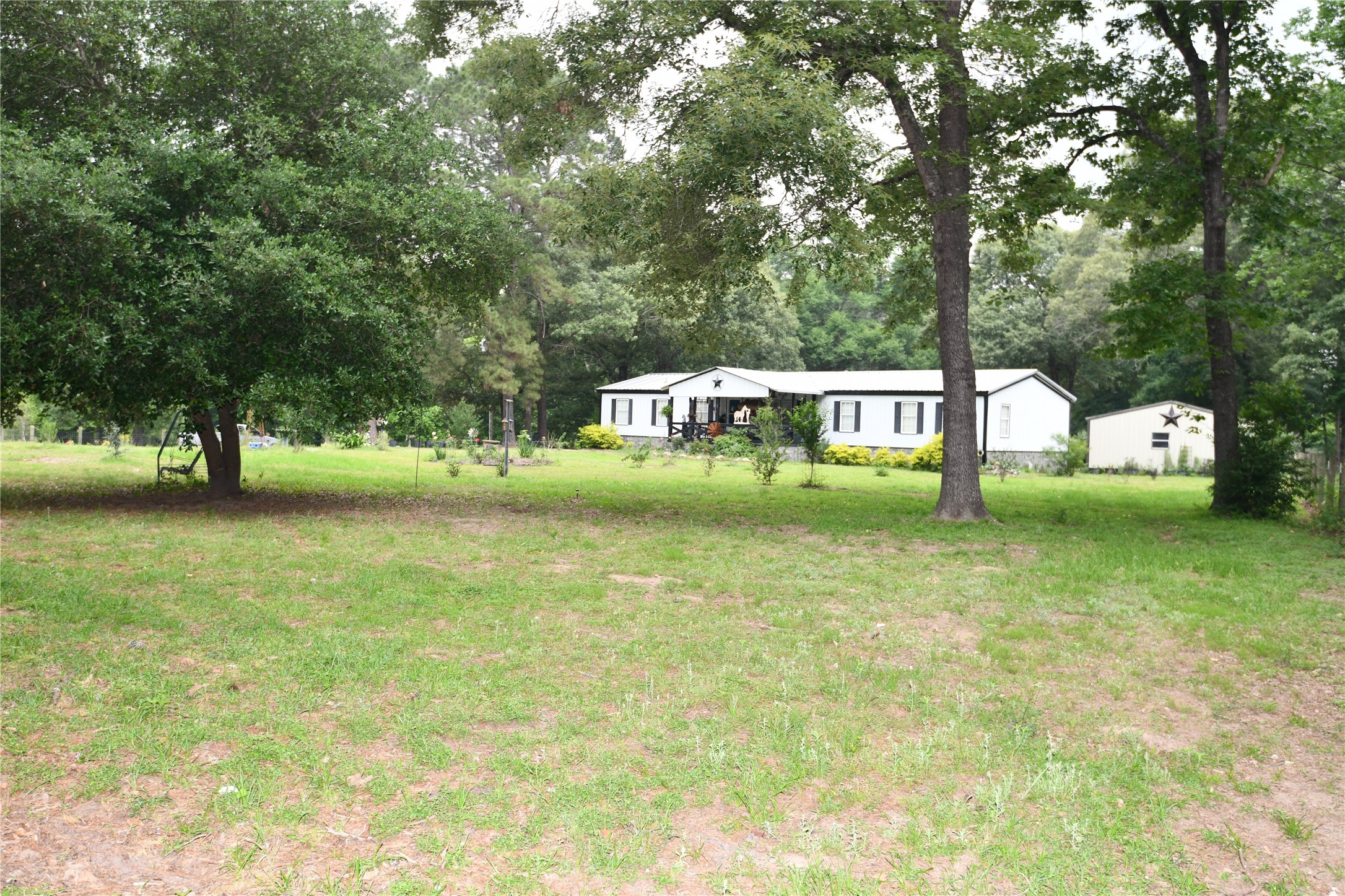 101 Pinewood Drive Shepherd, TX 77371 - Photo 2 of 37 Street View