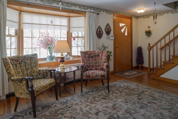3 Reynolds Road Peabody, MA 01960 - Photo 4 of 25 Gallery Image 4