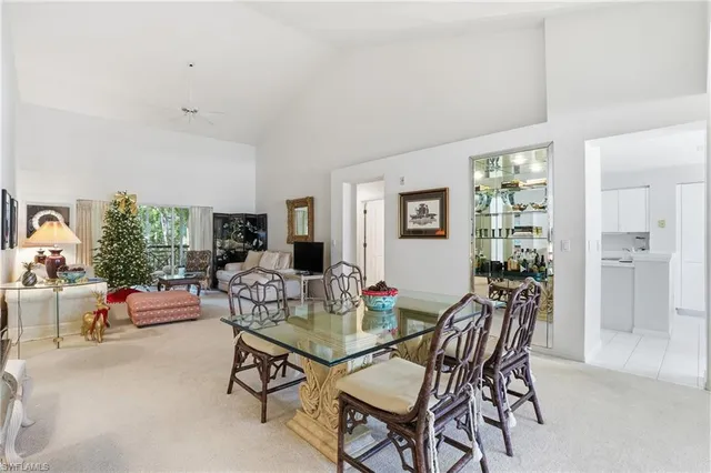 $9,950 | 6865 San Marino Drive, Unit 301B, Naples, FL 34108