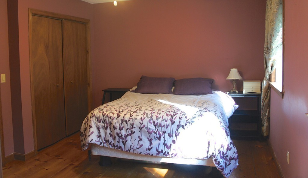 22 Union Road Holland, MA 01521 - Photo 9 of 18