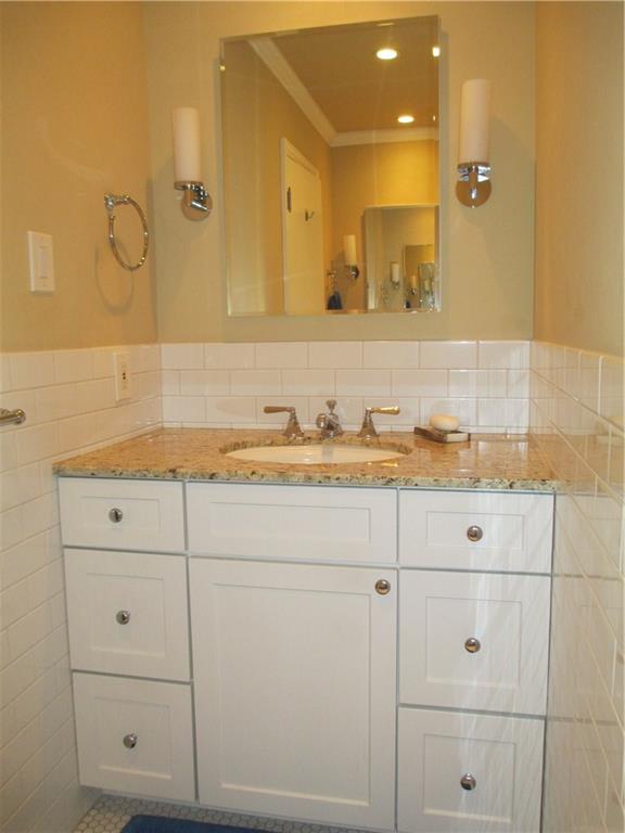 115 West Chapel Ridge Road Pittsburgh, PA 15238 - Photo 12 of 21 Master Bathroom Vanity