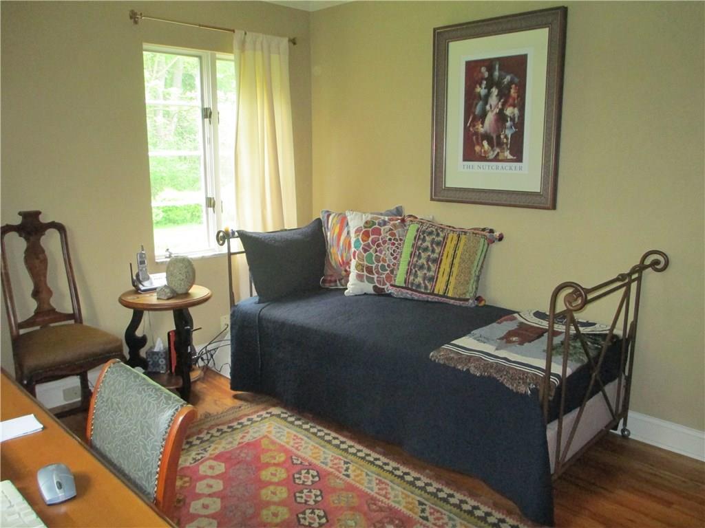 115 West Chapel Ridge Road Pittsburgh, PA 15238 - Photo 13 of 21 Bedroom 2