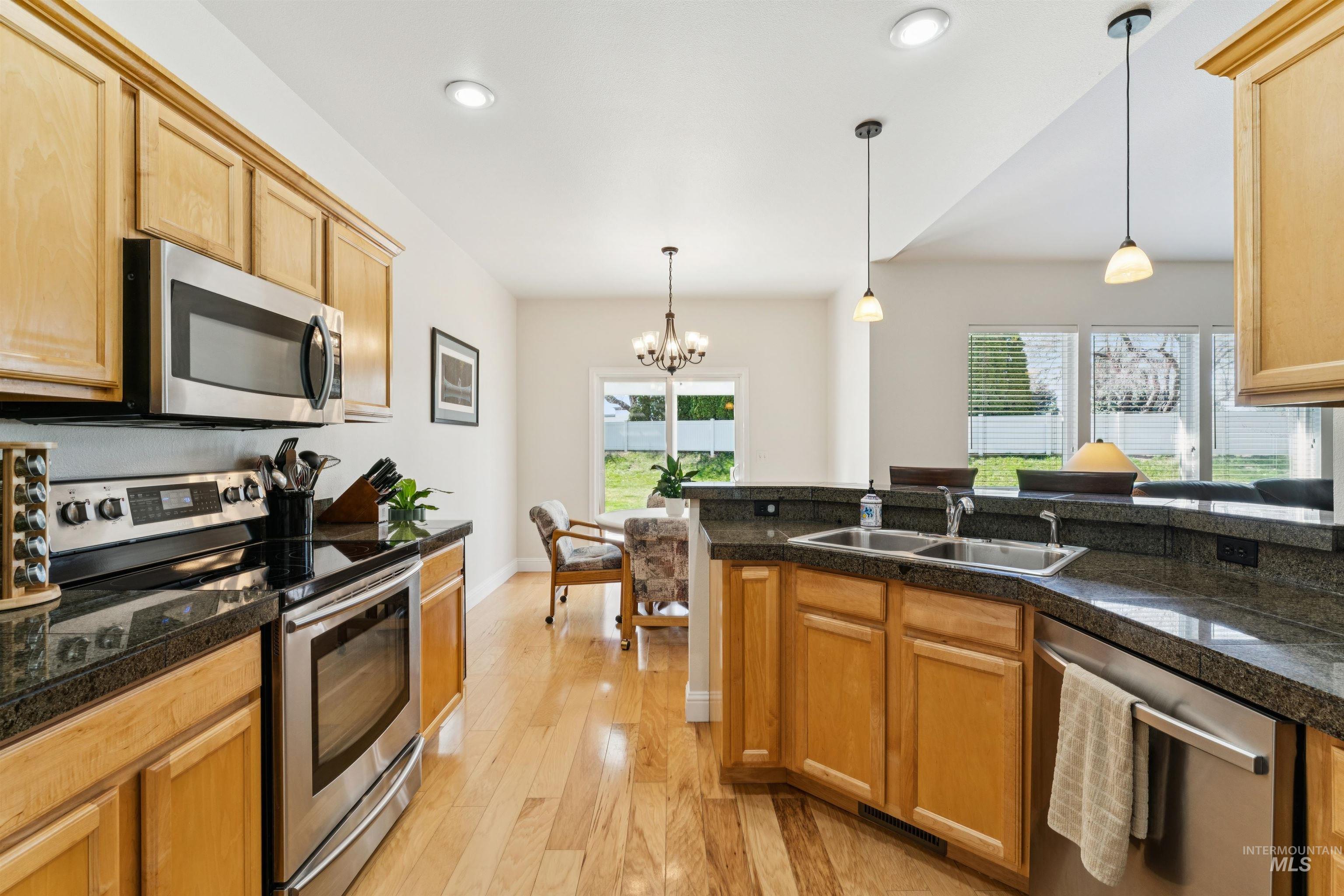 13713 West Elmspring Street Boise, ID 83713 - Photo 18 of 49