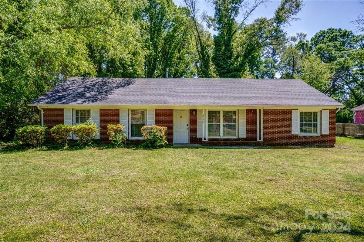5238 Ruth Drive Charlotte, NC 28215 - Photo 1 of 25 Gallery Image 1