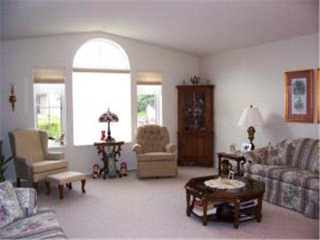1705 B Carriage Drive Rochester, MN 55902 - Photo 4 of 10