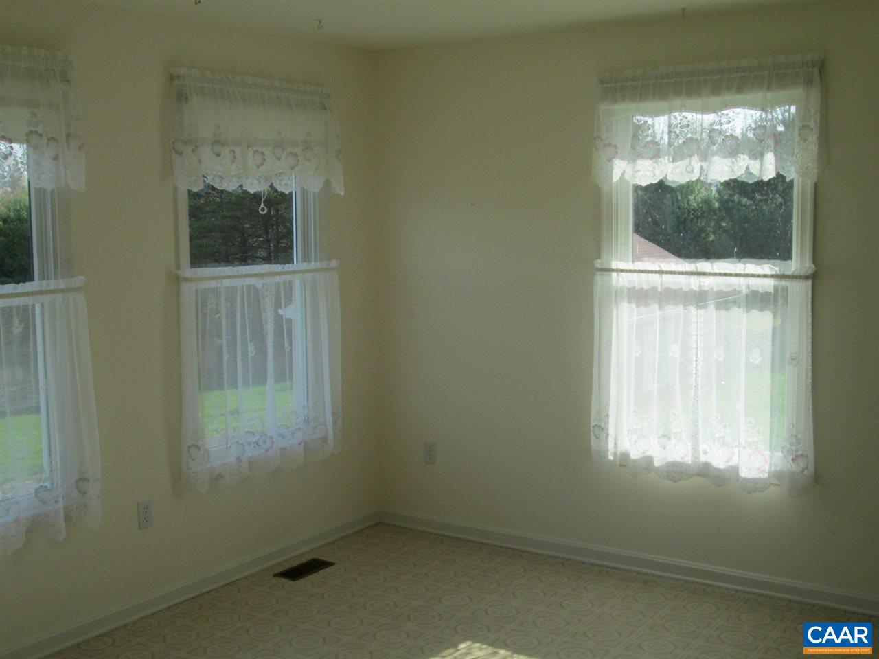 730 River Road Madison, VA 22727 - Photo 11 of 23 an empty room with a window