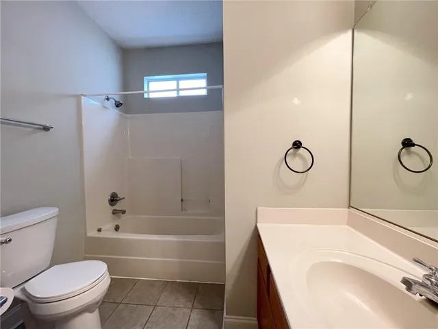 $1,950 | 2202 9th Street, Mandeville, LA 70471