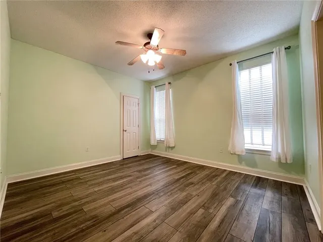 $1,950 | 2202 9th Street, Mandeville, LA 70471