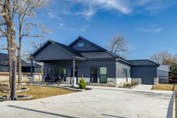 $350,000 | 308 Sweet Gum Lane, Somerville, TX 77879