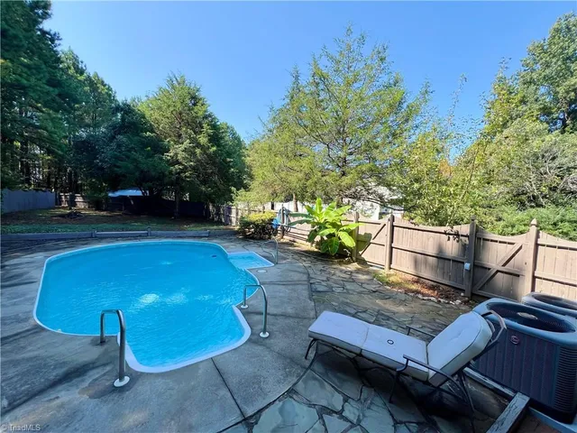 $3,850 | 2766 Briaroak Drive, Climax, NC 27233