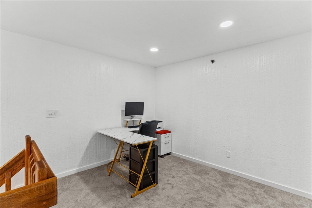 70 West Meadow Road, Unit 22 Haverhill, MA 01832 - Photo 21 of 42 Gallery Image 21