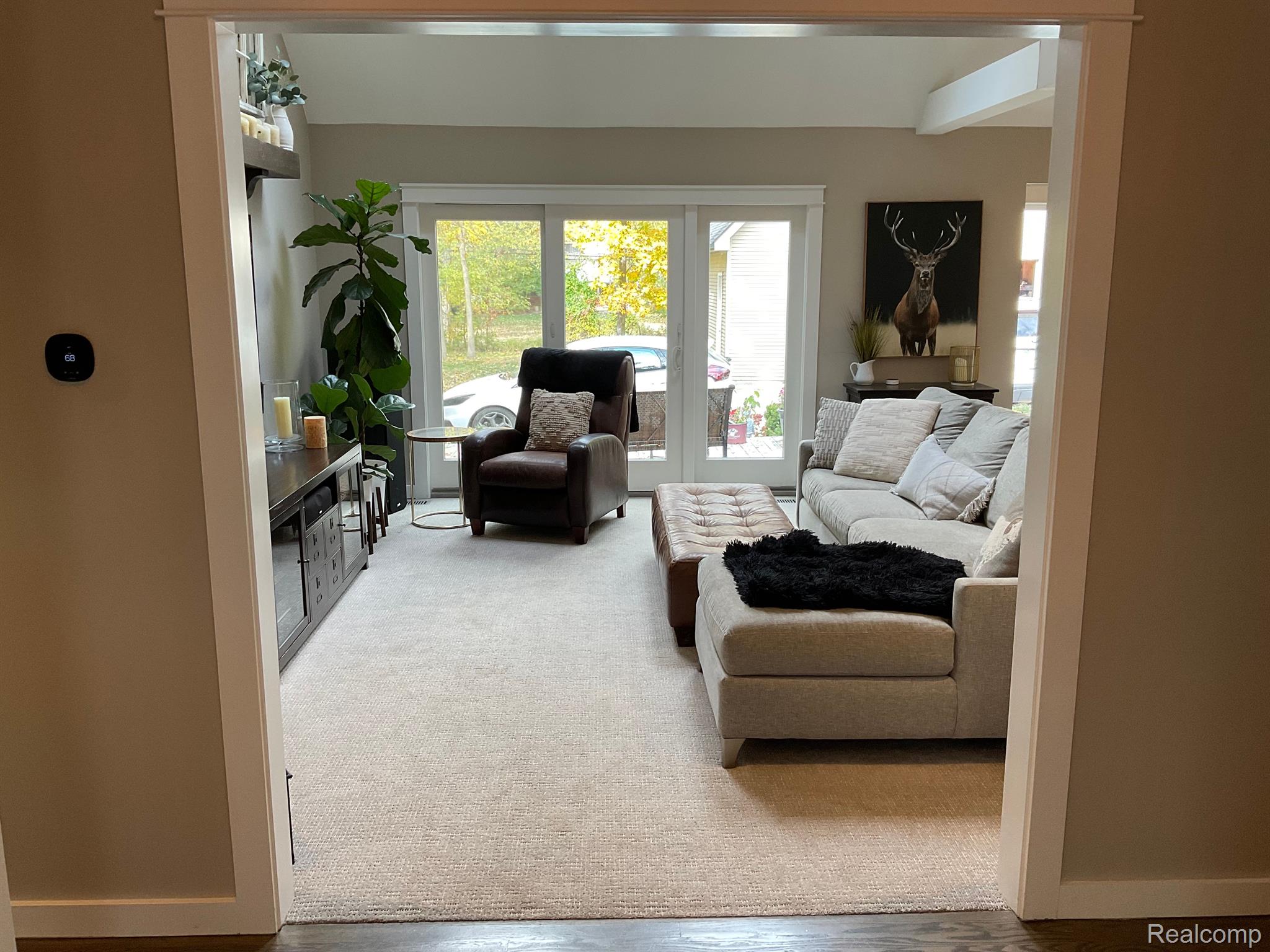 8672 Lake Road Grosse Ile, MI 48138 - Photo 5 of 38 Welcome home