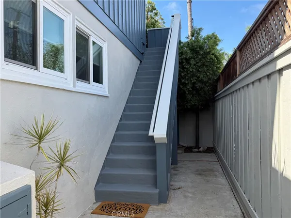 $4,200 | 5290 East El Roble Street, Unit 1/2, Long Beach, CA 90815