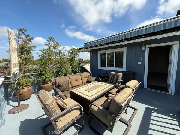 $4,200 | 5290 East El Roble Street, Unit 1/2, Long Beach, CA 90815