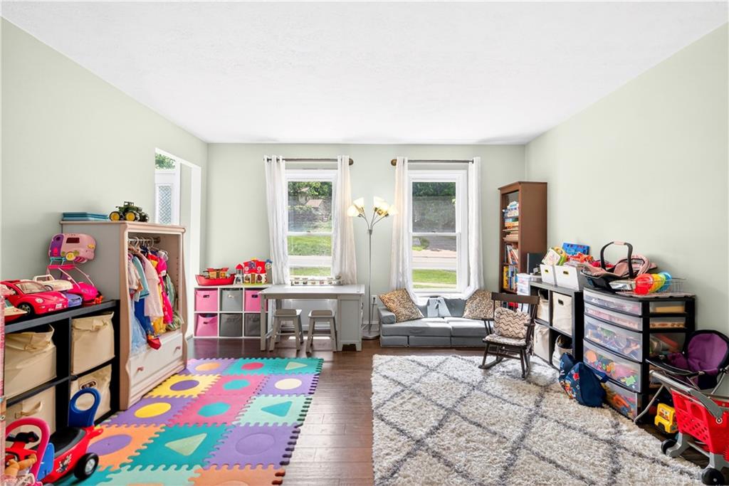 7020 Franklin Road Seven Fields, PA 16046 - Photo 13 of 36