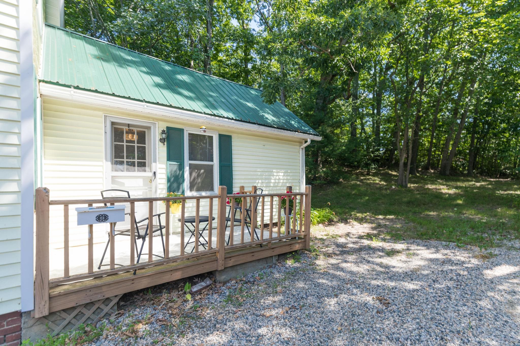 5 Tuttle Court Rochester, NH 03839 - Photo 32 of 37