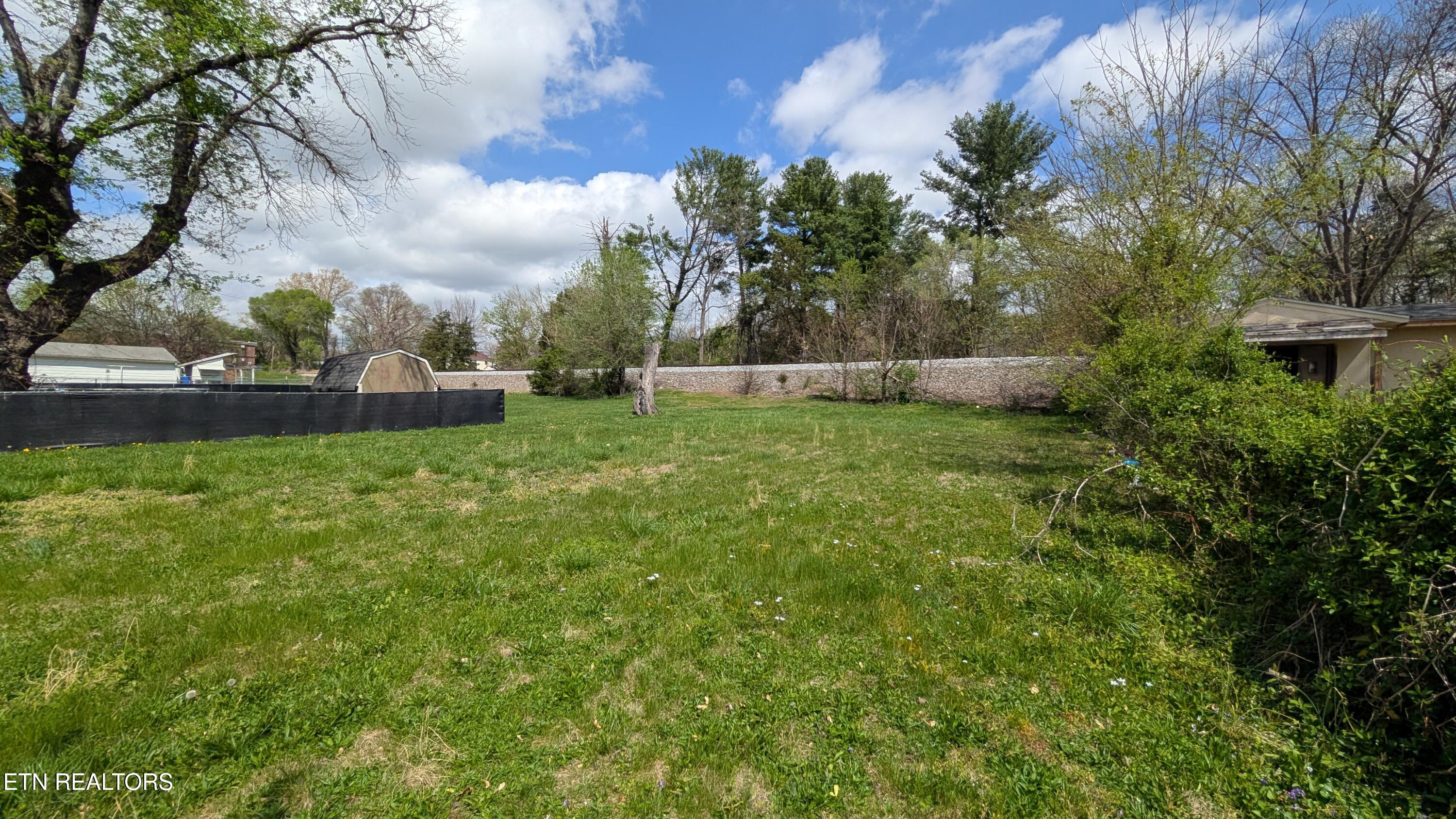 5110 Fennel Road Knoxville, TN 37912 - Photo 3 of 14 On 0.22 Acres of Level Land