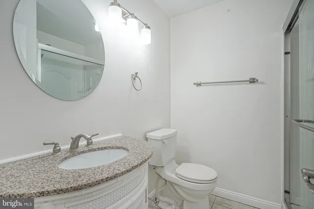 $300,000 | 208B Sedgefield Drive, Mount Laurel, NJ 08054