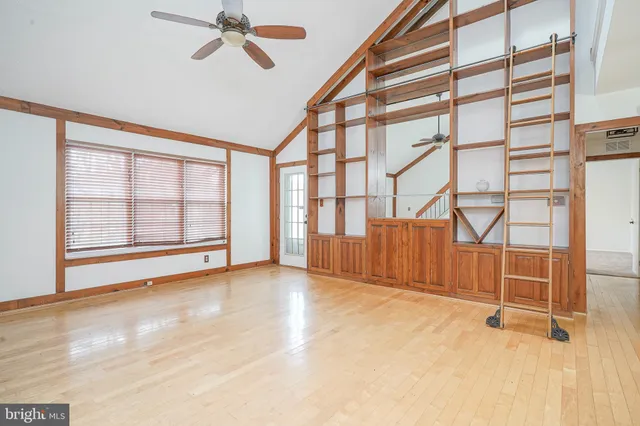 $300,000 | 208B Sedgefield Drive, Mount Laurel, NJ 08054