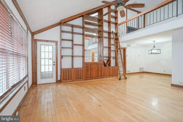 $300,000 | 208B Sedgefield Drive, Mount Laurel, NJ 08054