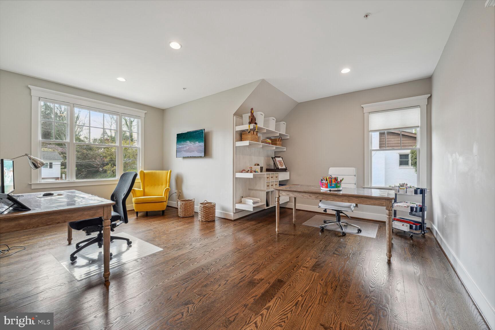 7708 Massena Road Bethesda, MD 20817 - Photo 46 of 78 Upper level lounge area, potential office