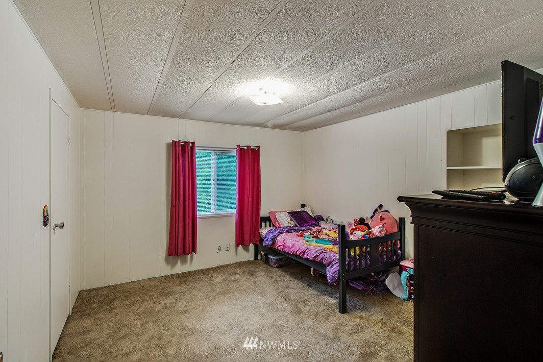 14846 Roy Road Southeast Olalla, WA 98359 - Photo 19 of 25 Gallery Image 19
