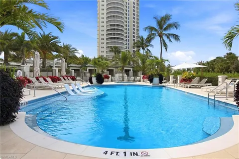 $6,400,000 | 8171 Bay Colony Drive, Unit 801, Naples, FL 34108
