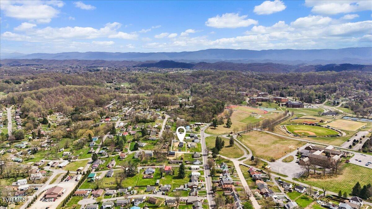 108 Lilly Street Bristol, TN 37620 - Photo 11 of 44 38-DJI_20260401135845_0349_D