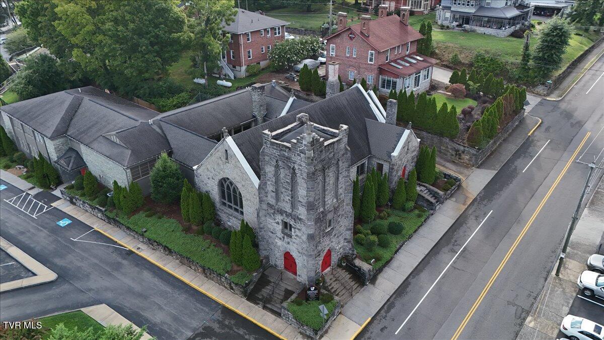 108 Lilly Street Bristol, TN 37620 - Photo 16 of 44 43-DJI_20250814180928_0139_D