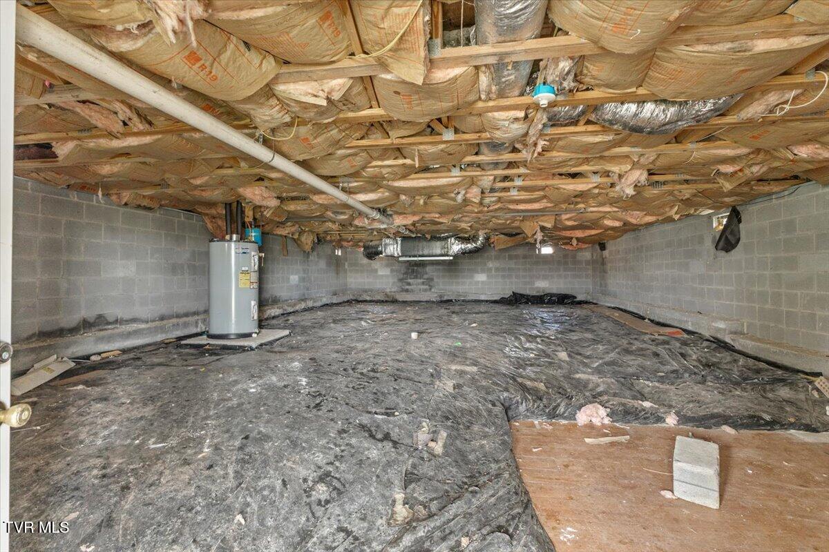 108 Lilly Street Bristol, TN 37620 - Photo 43 of 44 32-128A0548