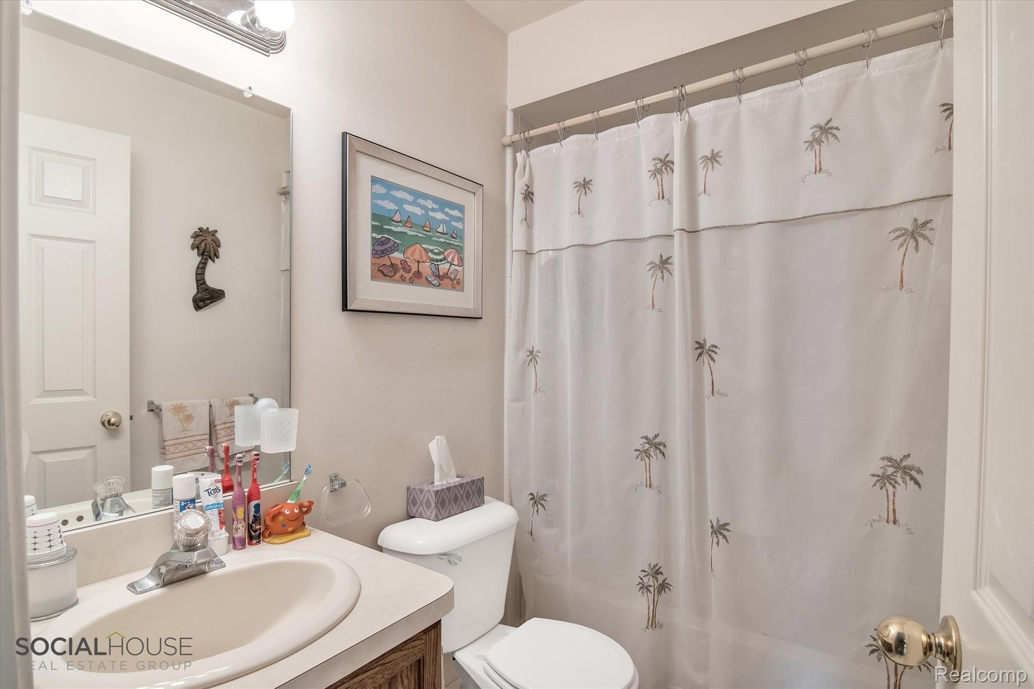 6800 Fox Hills Road Canton, MI 48187 - Photo 27 of 52 28-6800 Fox Hills Rd-Windowstill-Real-Estate-Photography-28.jpg