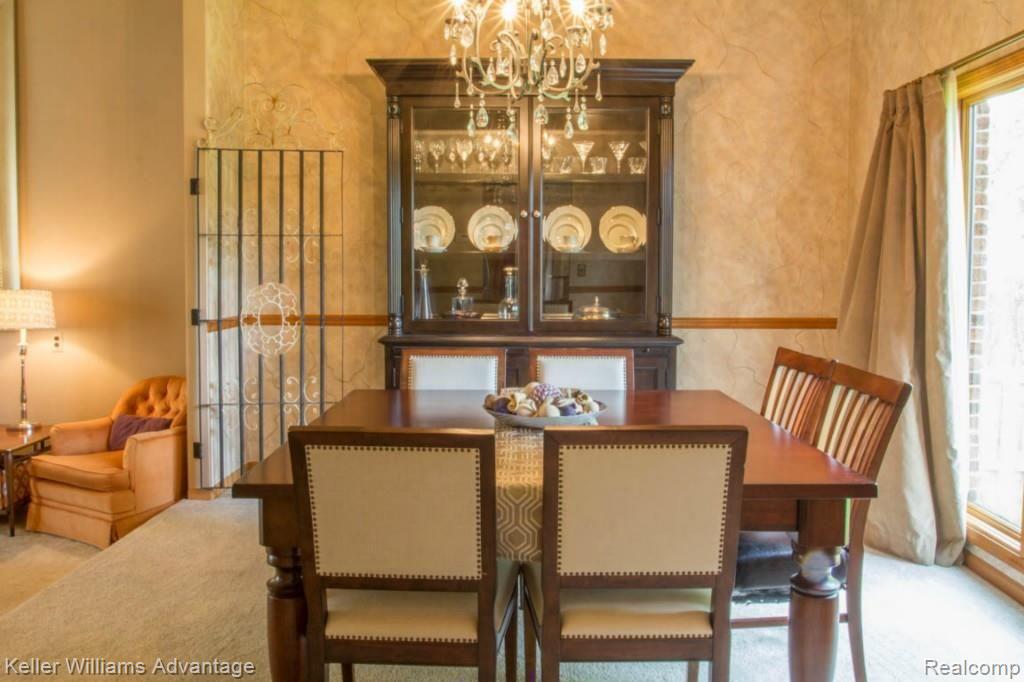 31118 Country Ridge Circle Farmington Hills, MI 48331 - Photo 7 of 41