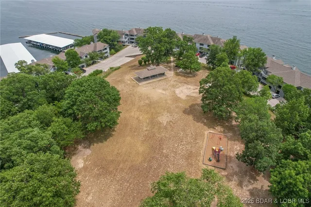 $279,900 | 468 Regatta Bay Drive, Unit 1C, Lake Ozark, MO 65049