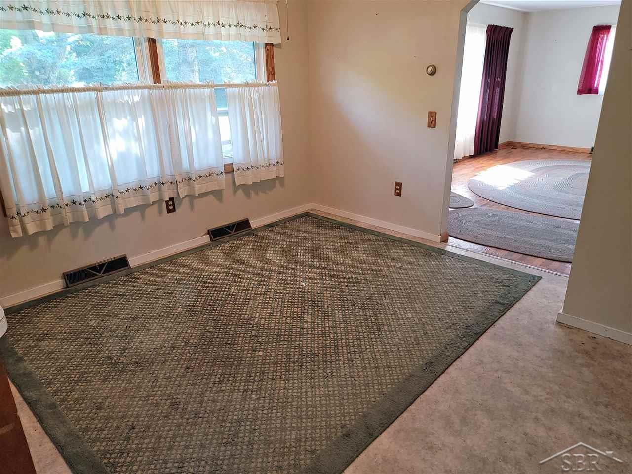 11976 South Brennan Road Brant, MI 48614 - Photo 8 of 17 50052901-7.JPG
