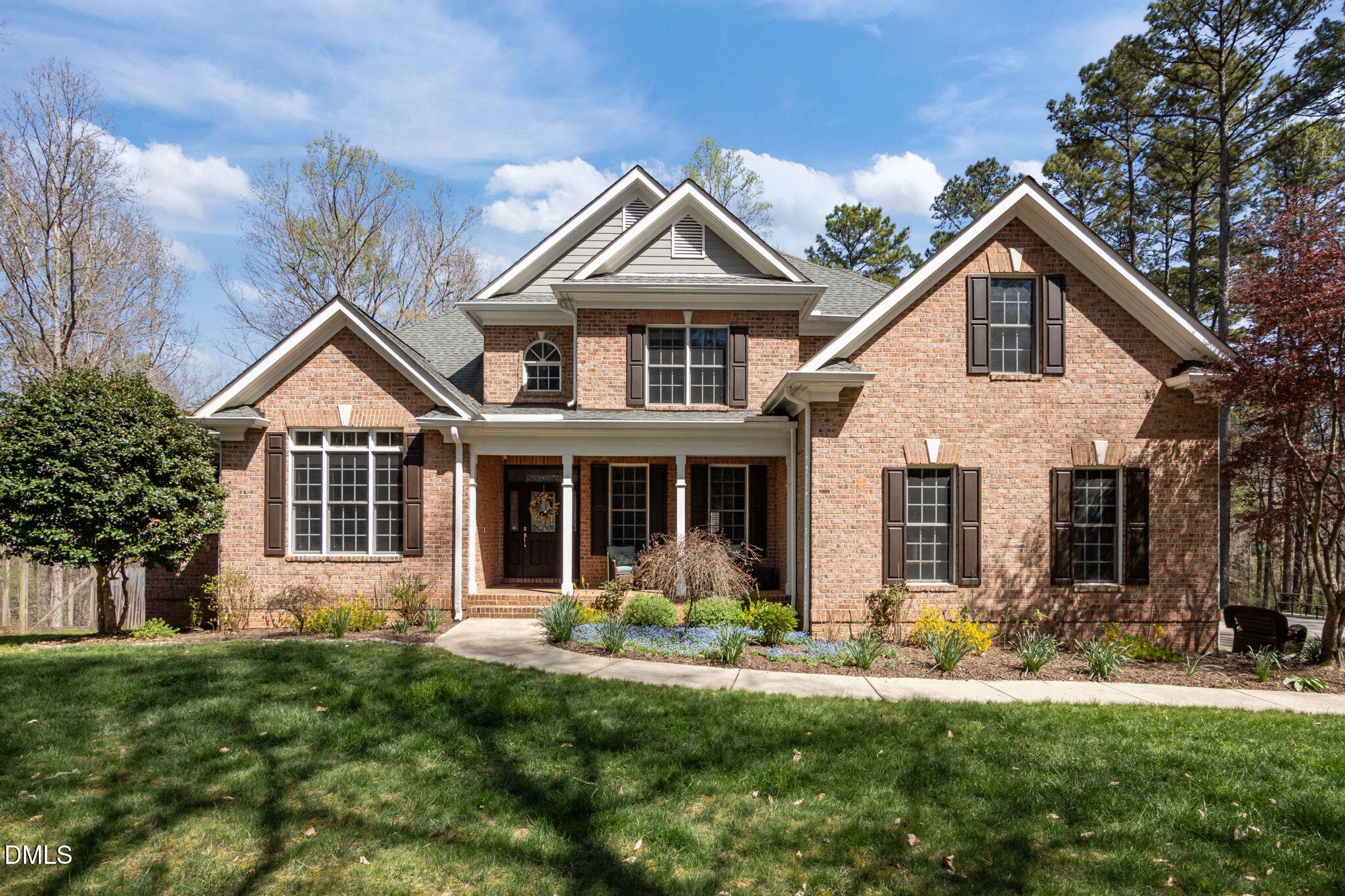 825 Oxbow Crossing Road Chapel Hill, NC 27516 - Photo 81 of 86 a front view of house with yard and green space