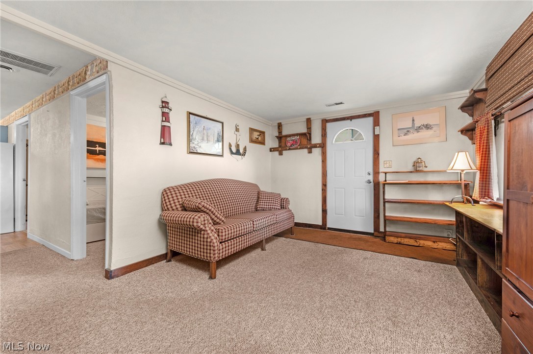 303 Roxboro Road Vermilion, OH 44089 - Photo 8 of 50