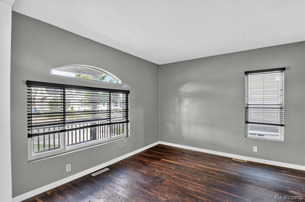 731 Union Street Monroe, MI 48161 - Photo 8 of 49
