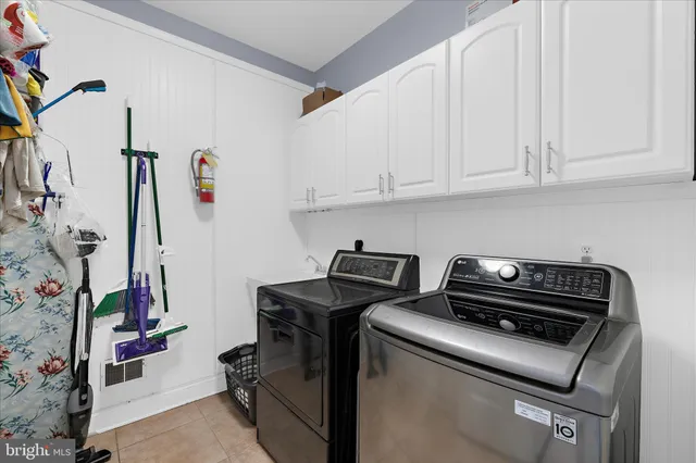 $699,000 | 211 Still Water Lane, Huntingtown, MD 20639