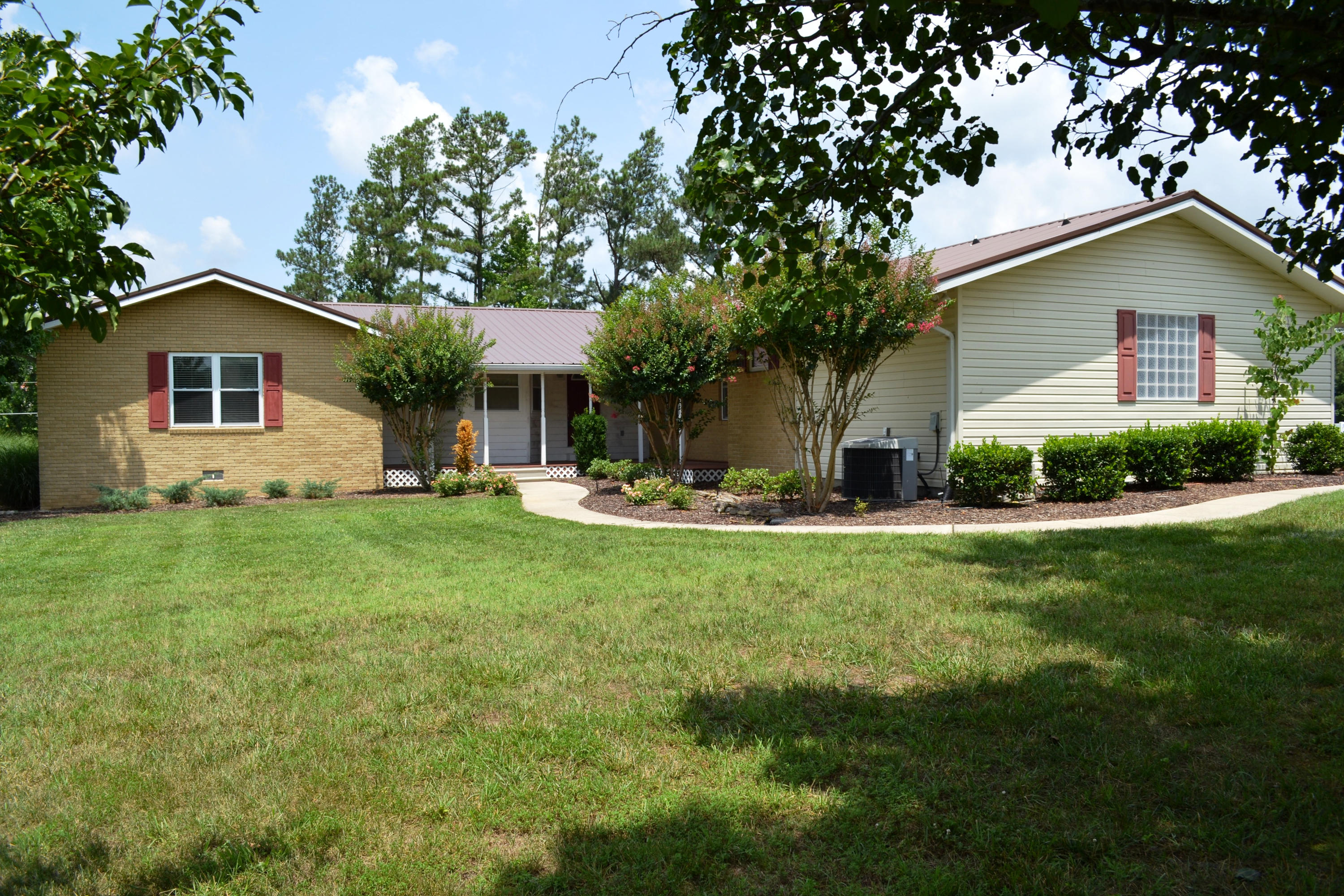 4407 Clonts Road Apison, TN 37302 - Photo 2 of 40 Front View