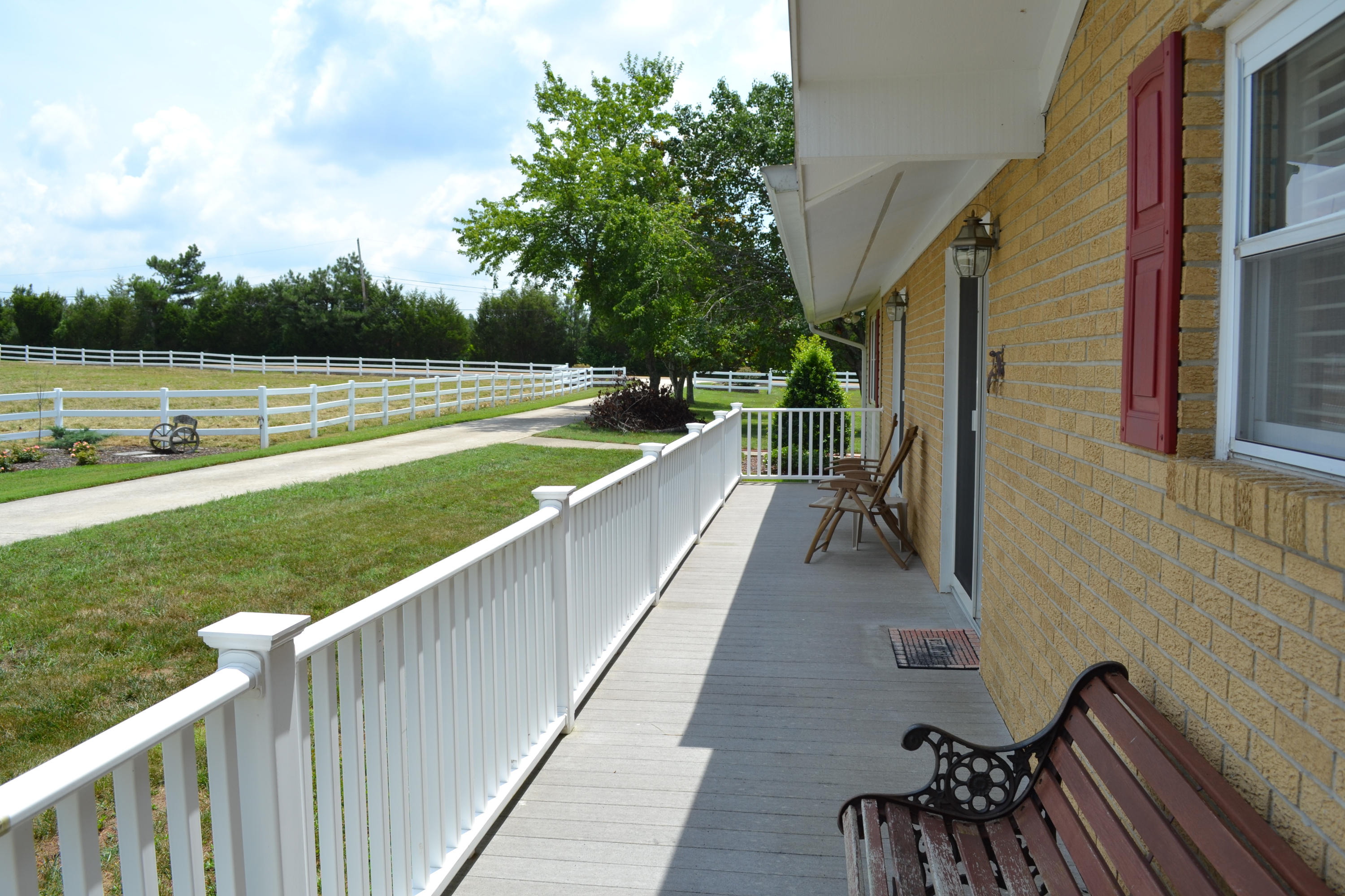 4407 Clonts Road Apison, TN 37302 - Photo 30 of 40 Side deck