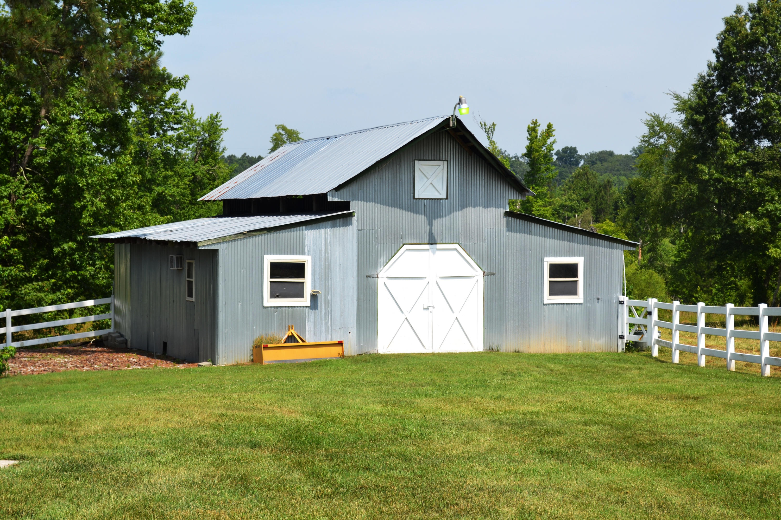 4407 Clonts Road Apison, TN 37302 - Photo 5 of 40 Barn