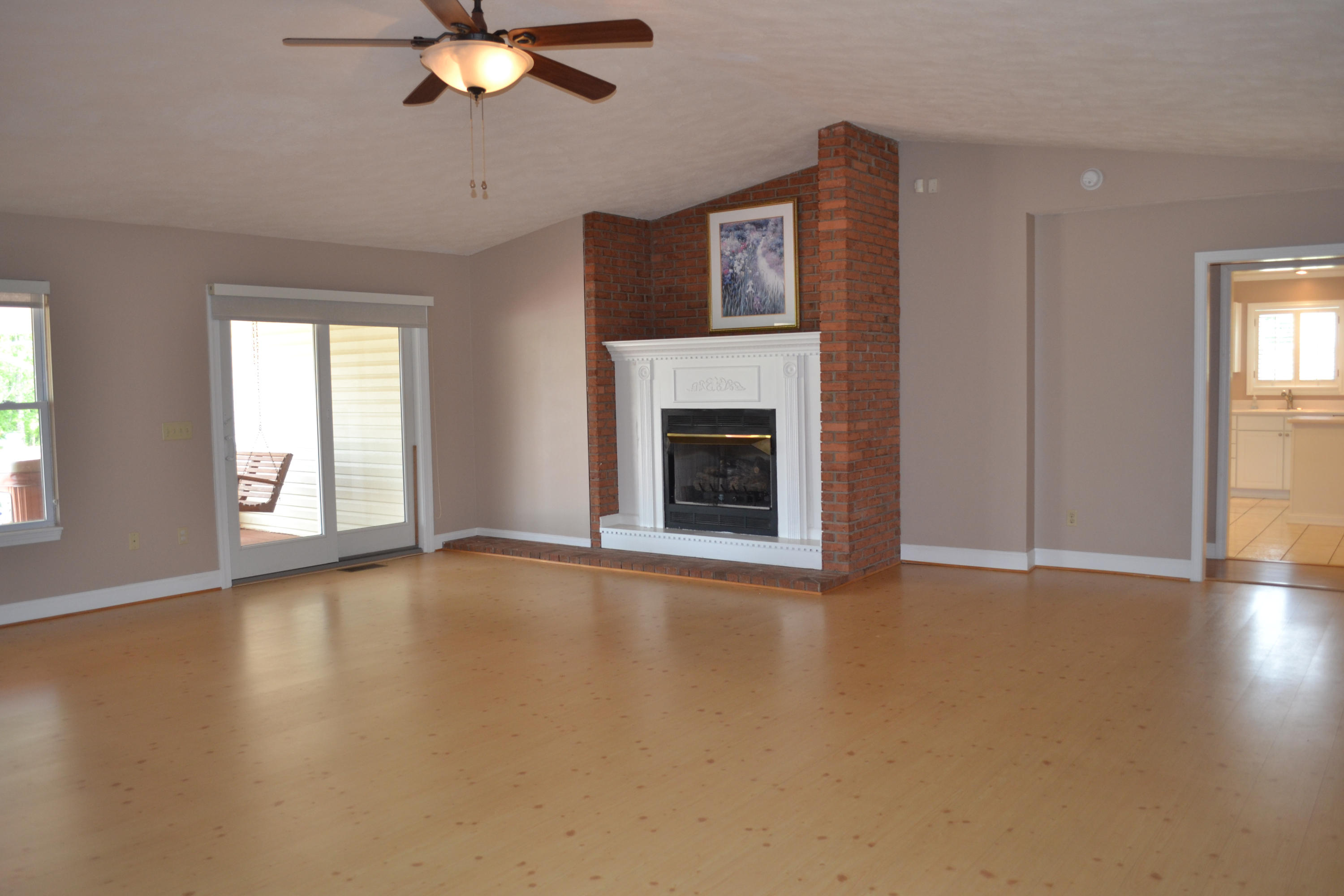 4407 Clonts Road Apison, TN 37302 - Photo 6 of 40 Living or great room 2