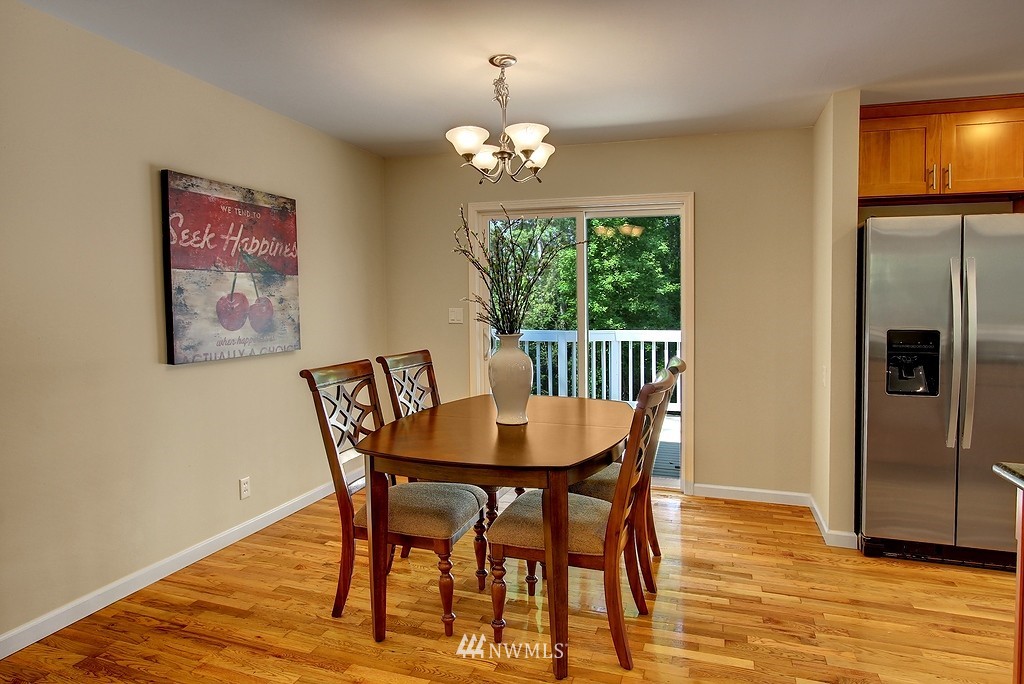 1123 Chelan Avenue Northeast Renton, WA 98059 - Photo 6 of 17 Gallery Image 6